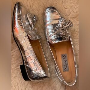 Beautiful Italian leather metallic,  never been worn, gorgeous